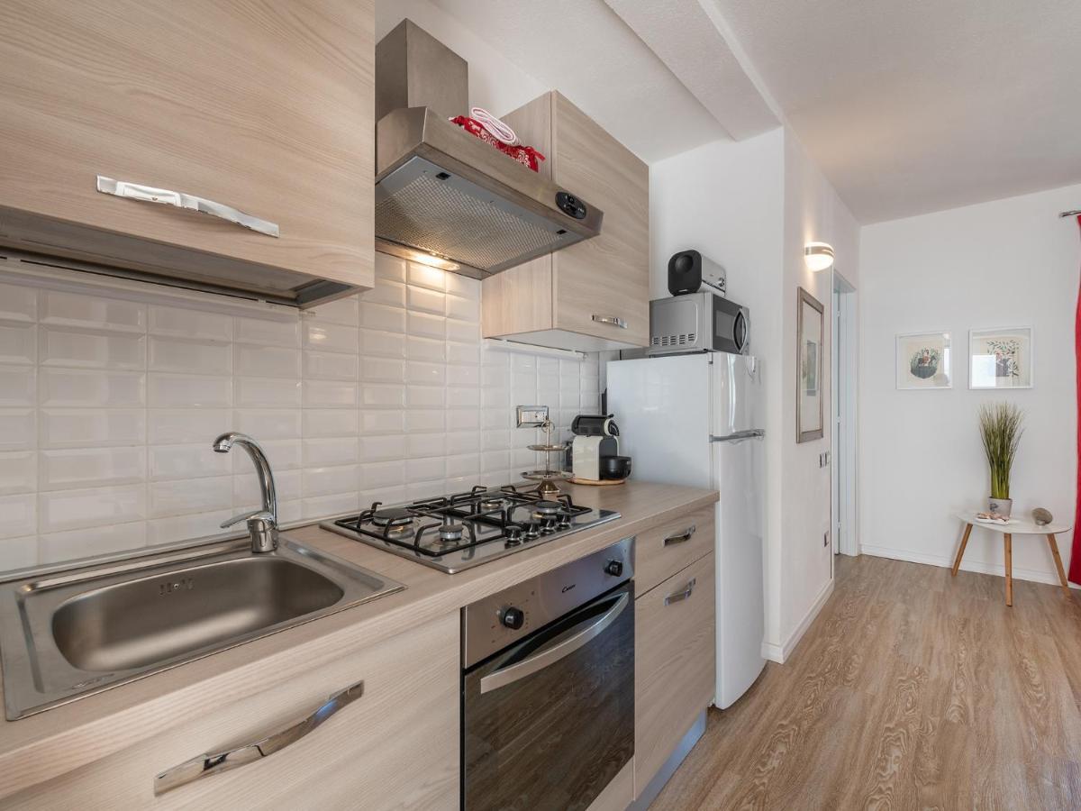 Casa Alla Marina Del Porto Di Cagliari Apartment Bagian luar foto