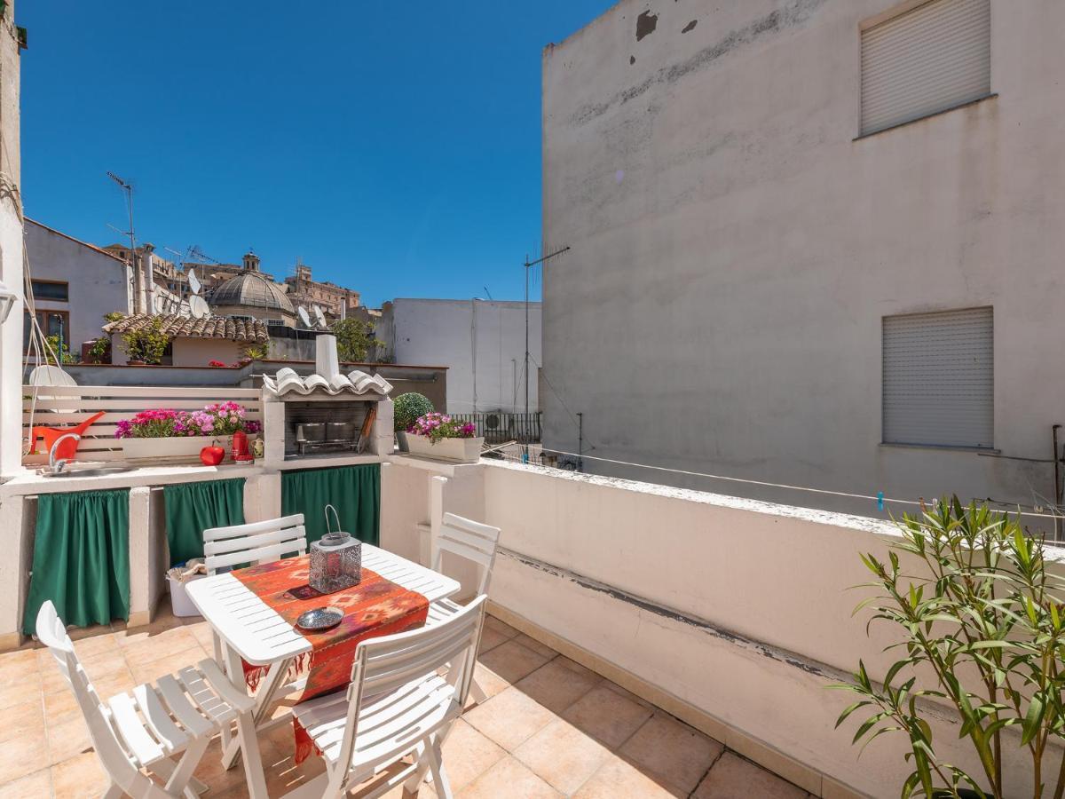 Casa Alla Marina Del Porto Di Cagliari Apartment Bagian luar foto