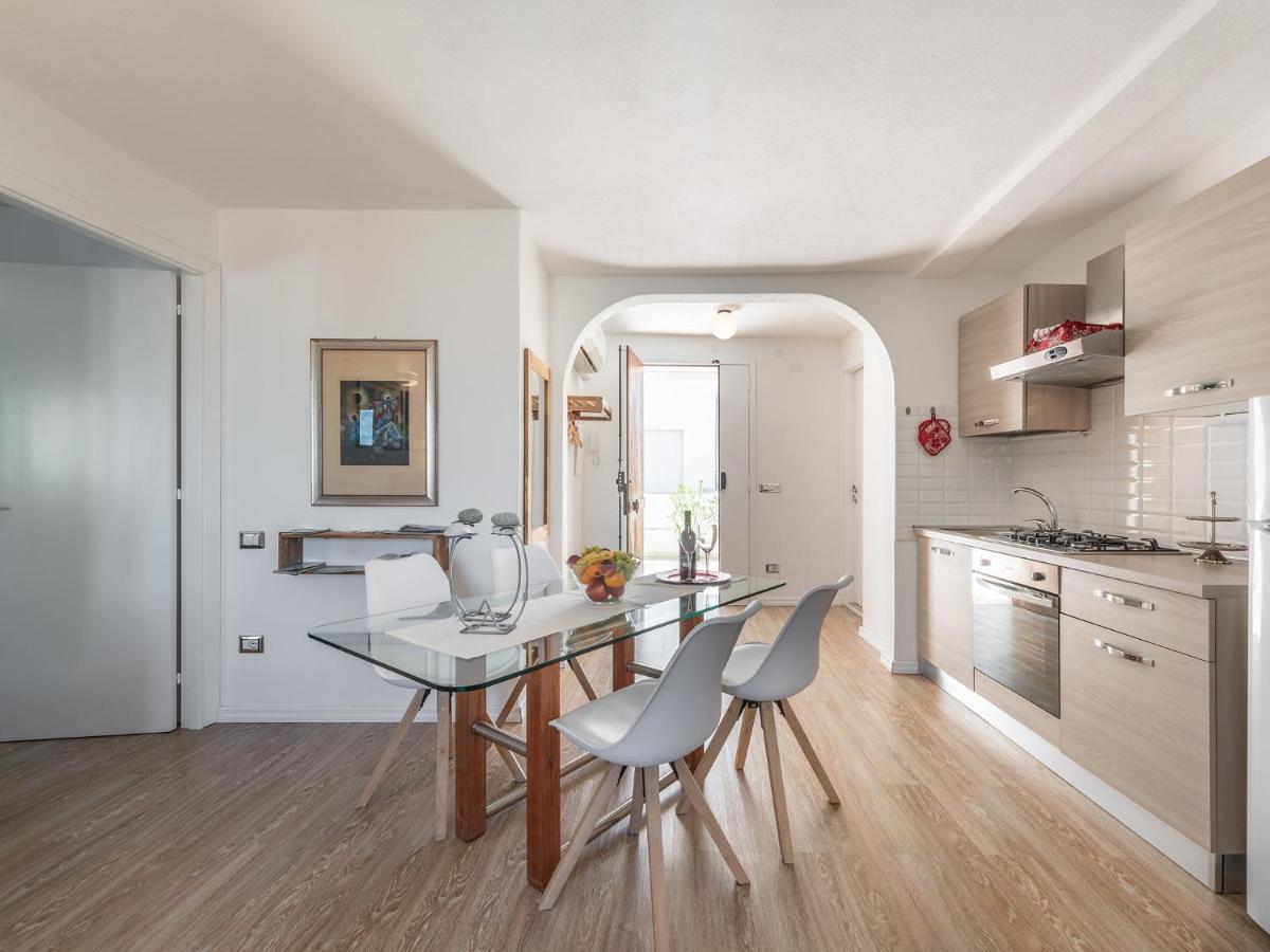 Casa Alla Marina Del Porto Di Cagliari Apartment Bagian luar foto